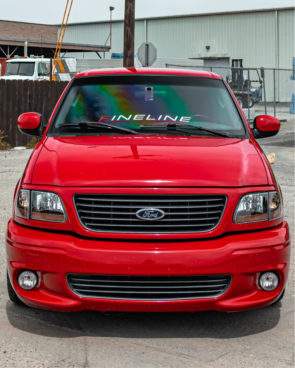 FINELINE WINDSHIELD BANNER 32’ WIDE
